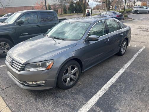2015 Volkswagen Passat 1.8T Limited Edition