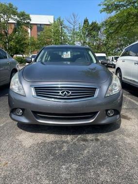 2011 INFINITI G25 Journey