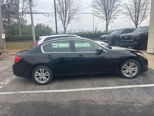 2012 INFINITI G37x Base