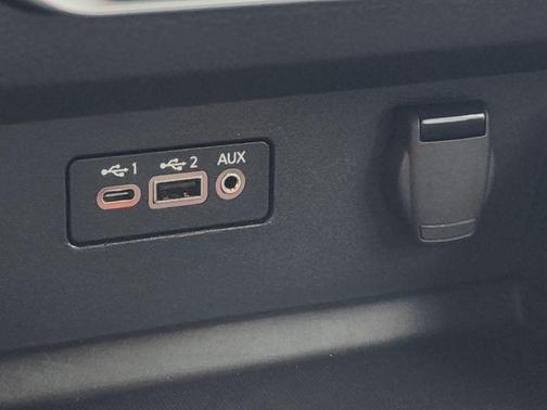 2022 Nissan Altima SR FWD
