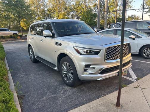 2019 INFINITI QX80 Luxe