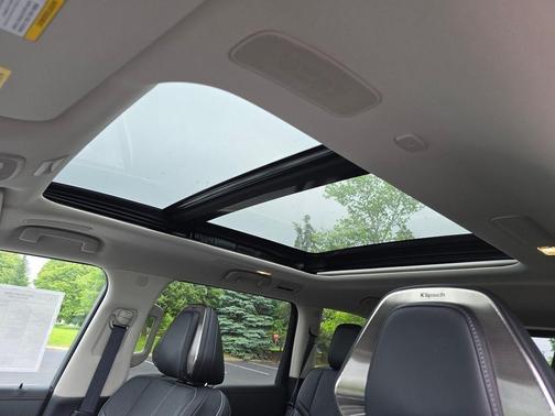 2025 INFINITI QX80 SENSORY AWD