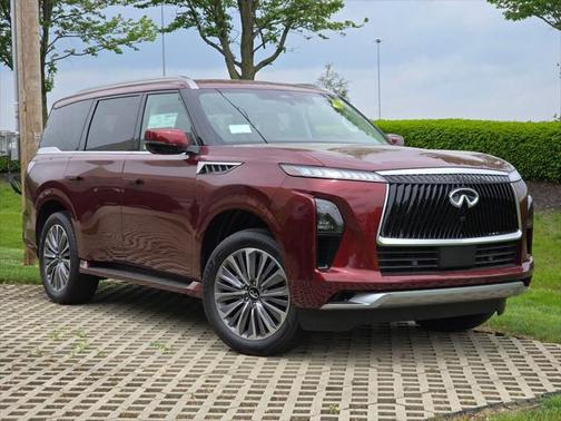 2025 INFINITI QX80 SENSORY AWD