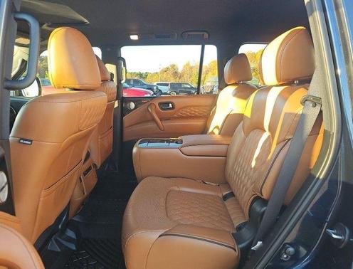 2024 INFINITI QX80 SENSORY AWD