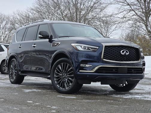 2024 INFINITI QX80 SENSORY AWD