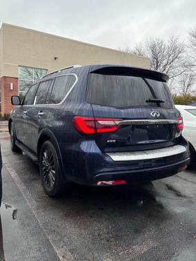 2024 INFINITI QX80 SENSORY AWD