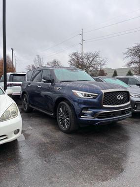 2024 INFINITI QX80 SENSORY AWD