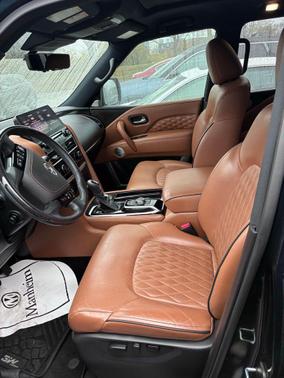 2024 INFINITI QX80 SENSORY AWD