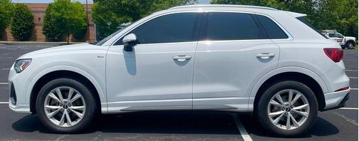 2022 Audi Q3 45 S line Premium Plus