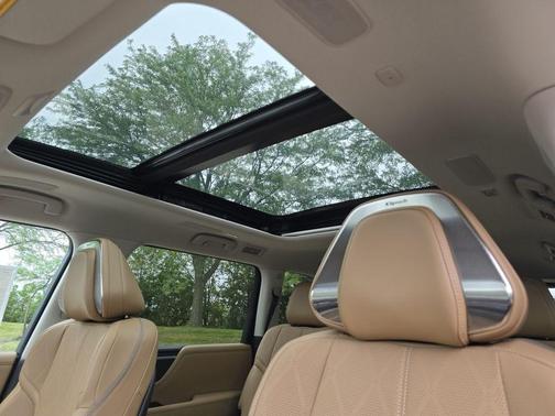 2025 INFINITI QX80 SENSORY AWD