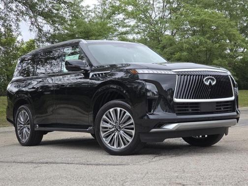 2025 INFINITI QX80 SENSORY AWD