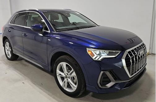 2024 Audi Q3 45 S line Premium Plus