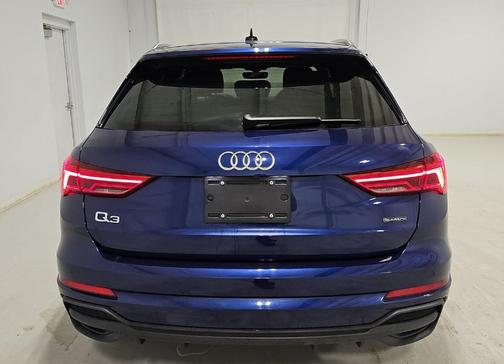 2024 Audi Q3 45 S line Premium Plus