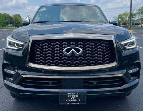 2023 INFINITI QX80 Luxe