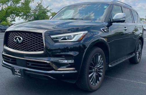 2023 INFINITI QX80 Luxe