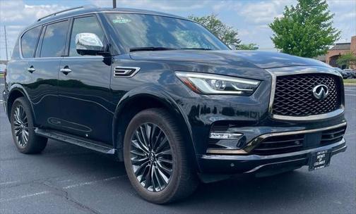 2023 INFINITI QX80 Luxe