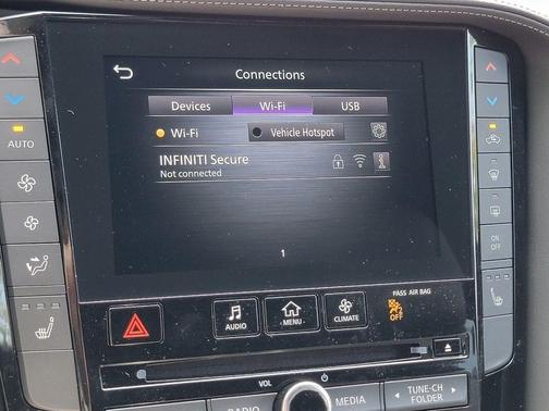 2025 INFINITI QX55 LUXE