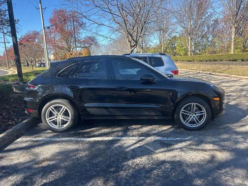 2019 Porsche Macan Base
