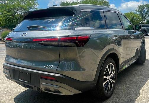 2024 INFINITI QX60 SENSORY