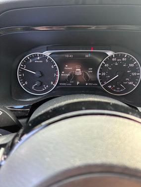 2022 Nissan Pathfinder SL 4WD