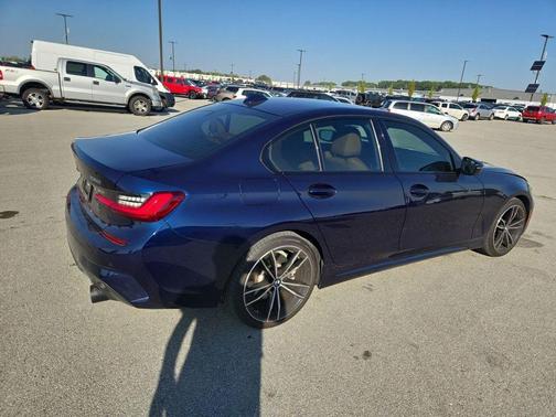 2022 BMW 330 xDrive