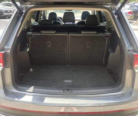 2024 Volkswagen Atlas 2.0T SE w/Technology 4MOTION
