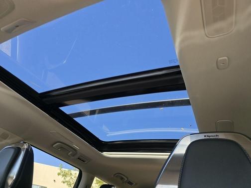 2025 INFINITI QX80 SENSORY AWD