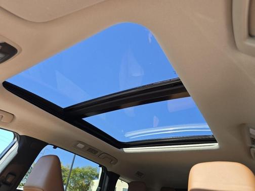 2024 INFINITI QX60 SENSORY