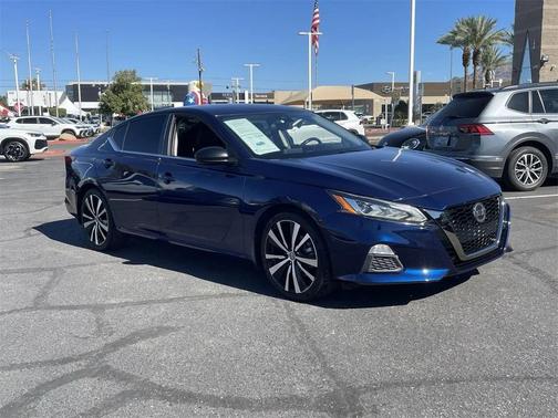 2021 Nissan Altima SR FWD