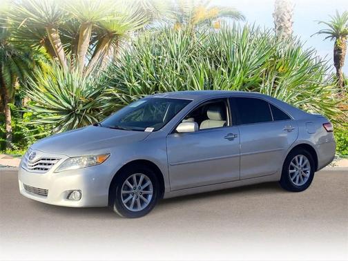 2011 Toyota Camry XLE