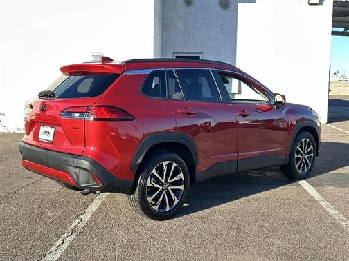 2022 Toyota Corolla Cross XLE