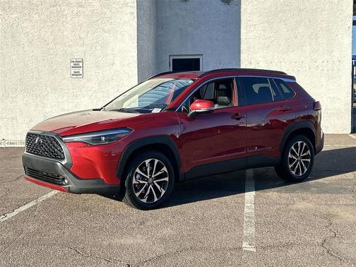2022 Toyota Corolla Cross XLE