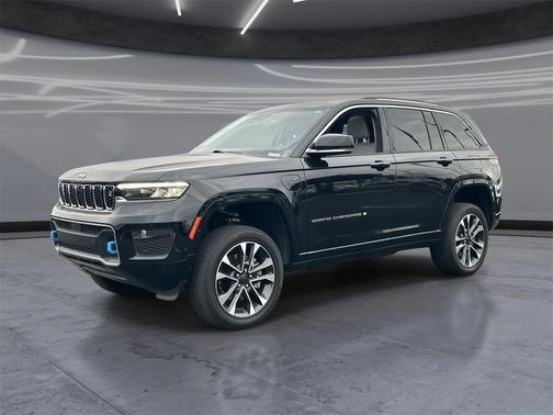 2022 Jeep Grand Cherokee 4xe Overland