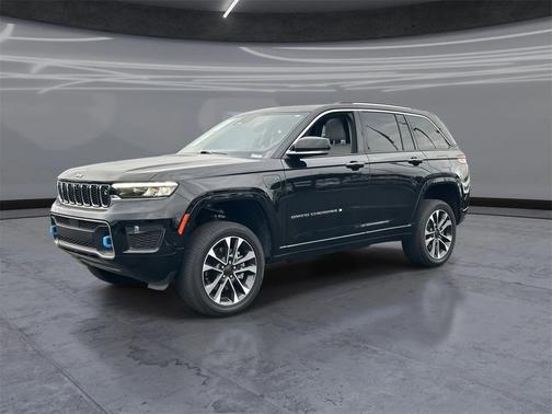 2022 Jeep Grand Cherokee 4xe Overland