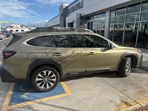 2023 Subaru Outback Touring XT