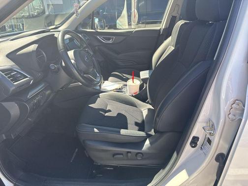 Crystal White Pearl 2023 Subaru Forester Premium