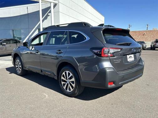 2025 Subaru Outback Premium