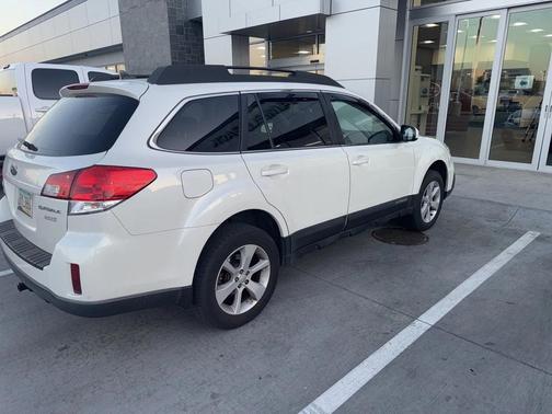 2014 Subaru Outback 2.5i Premium