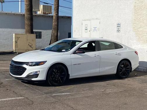 2022 Chevrolet Malibu FWD LT