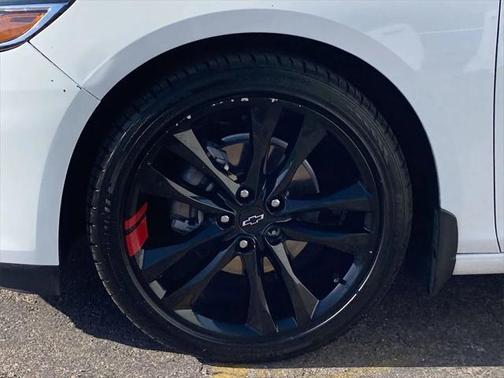 2022 Chevrolet Malibu FWD LT