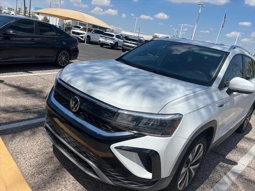 2022 Volkswagen Taos 1.5T SE