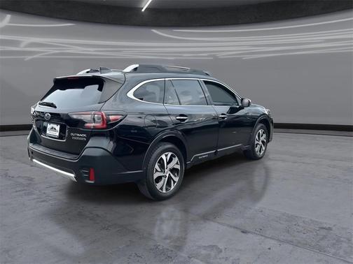 2022 Subaru Outback Touring XT