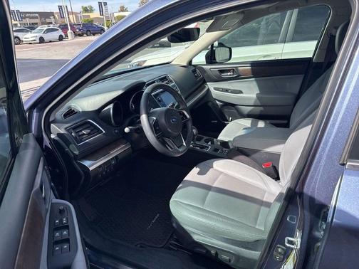 Twilight Blue Metallic 2018 Subaru Outback 3.6R Limited