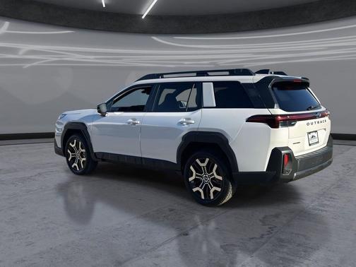 Crystal White Pearl 2026 Subaru Outback Touring XT