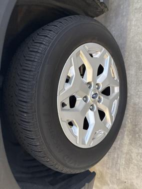 Ice Silver Metallic 2020 Subaru Forester Base
