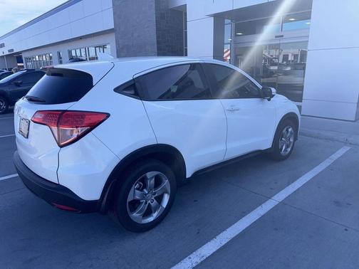 2017 Honda HR-V EX