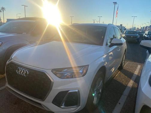 2022 Audi Q5 45 S line Premium