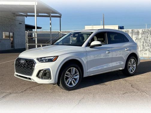 2022 Audi Q5 45 S line Premium