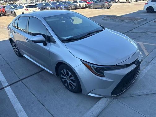2022 Toyota Corolla Hybrid SE