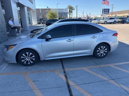 2022 Toyota Corolla Hybrid SE